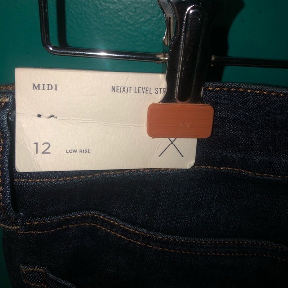 NWT American eagle shorts size 12 - Picture 3 of 3